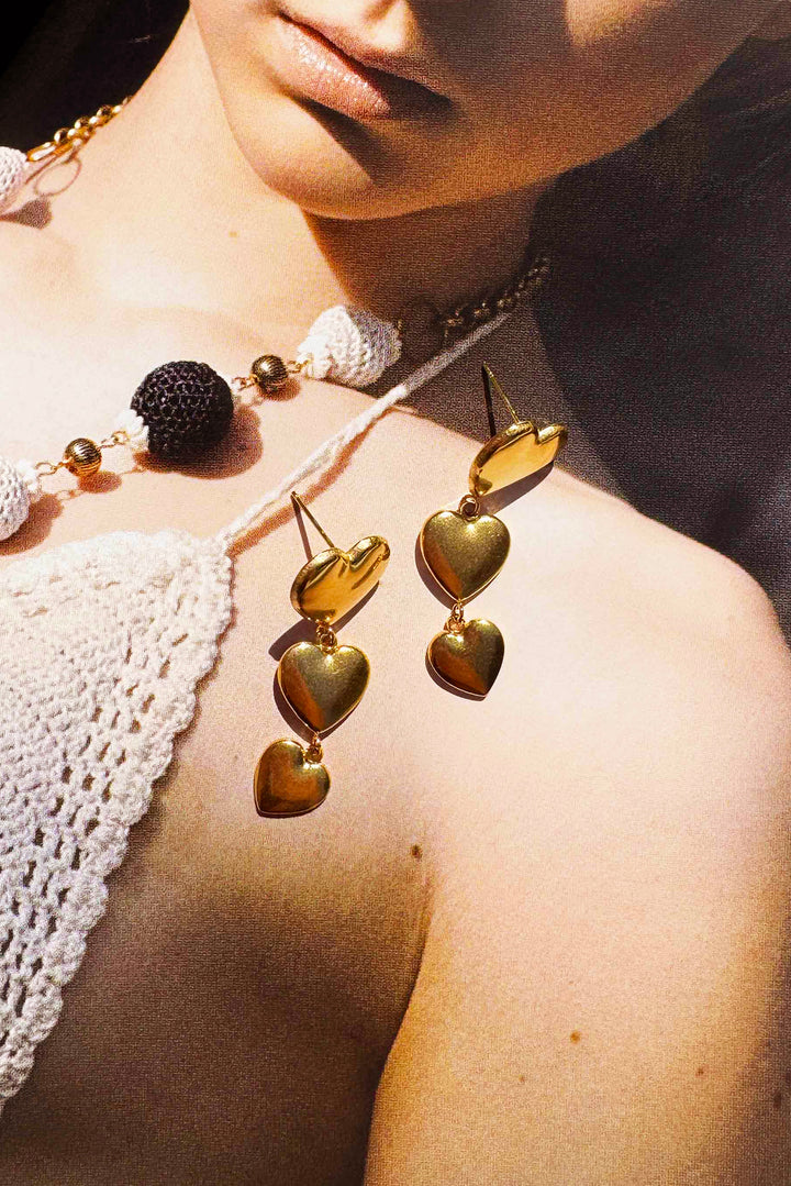 Float Heart Earrings - Gold